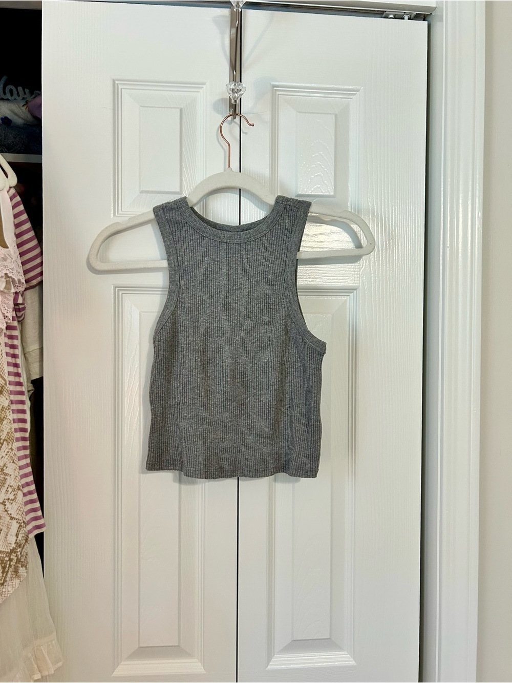 wild fable Gray Ribbed Cropped Tank
